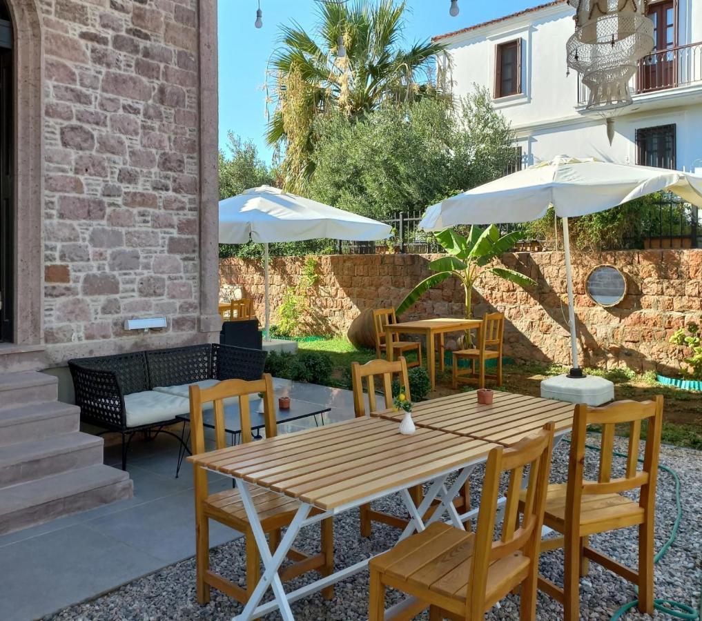 Zarbali Cunda Hotel Ayvalik Exterior photo
